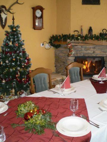 Naspolya Panzio Es Etterem Bed and Breakfast Bátaapáti Exterior foto